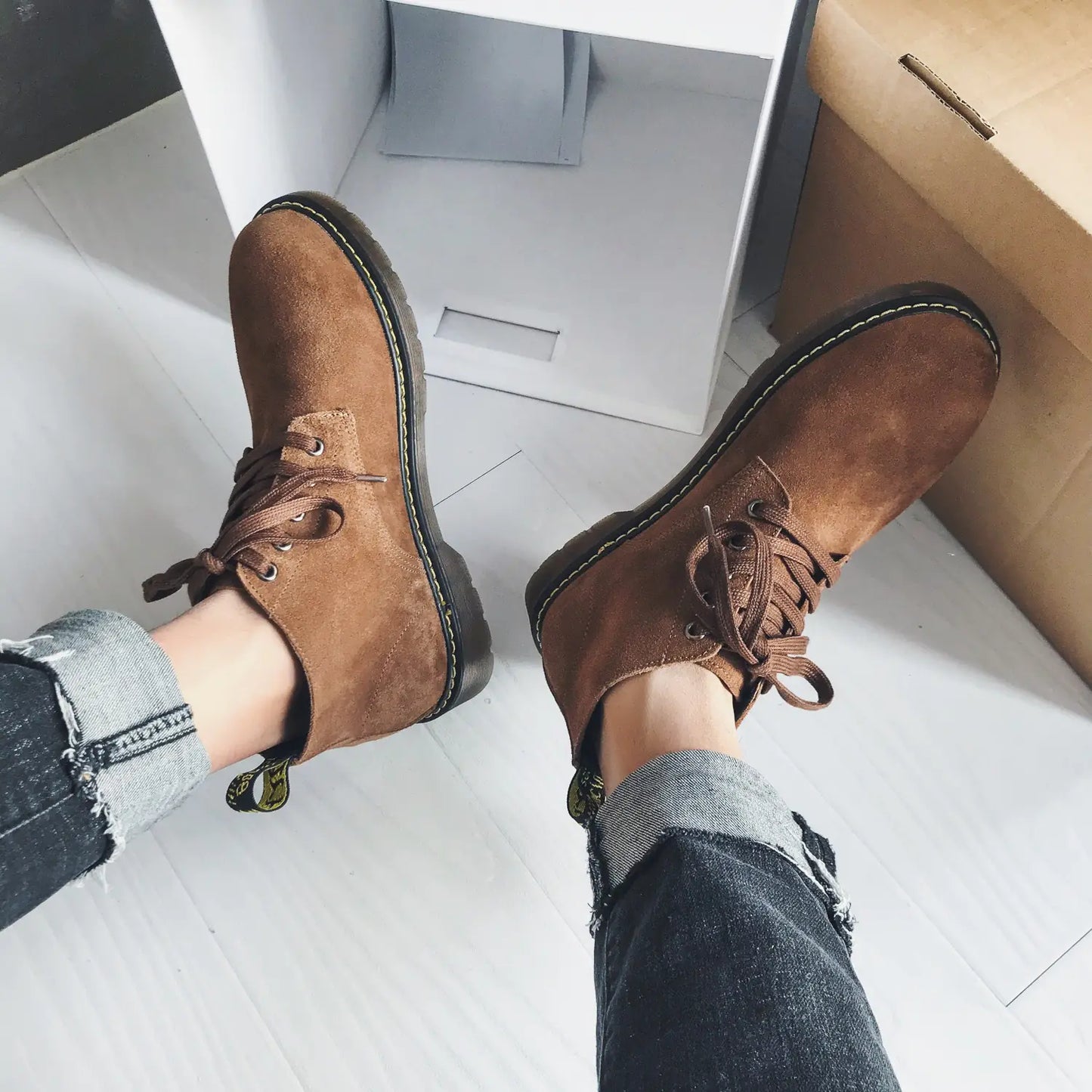 Riding Boots for Equestrian Style and Comfort